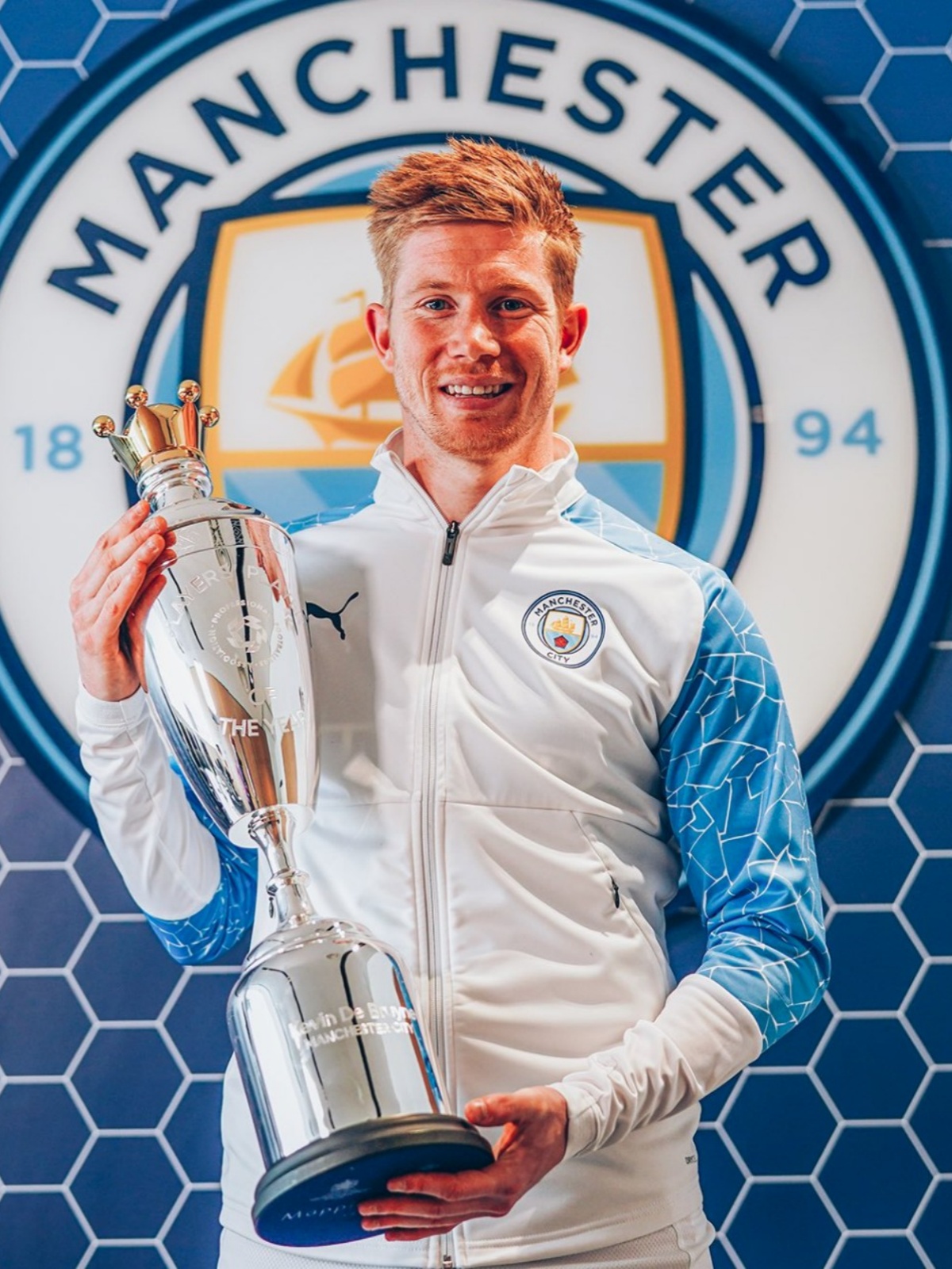 拜仁力克哥伦比亚，德布劳内状态火热