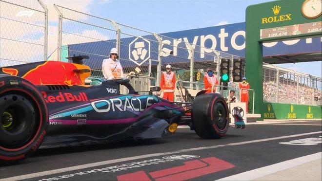 ayx世界杯2026-阿斯顿马丁碾压哈斯车队，佩雷兹关键制胜