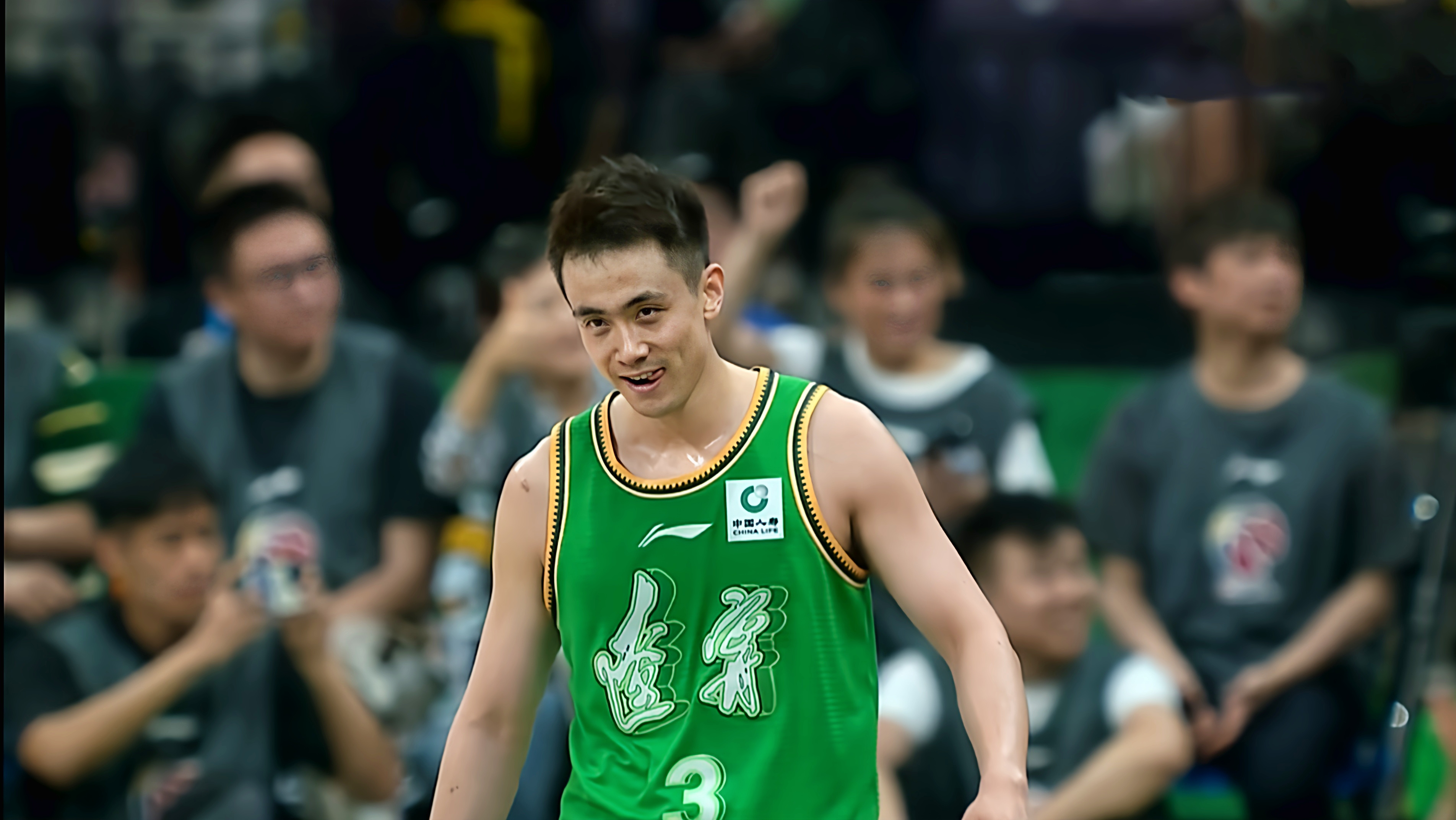 爱游戏APP-新疆队翻盘吉林队，赵继伟惊艳四座